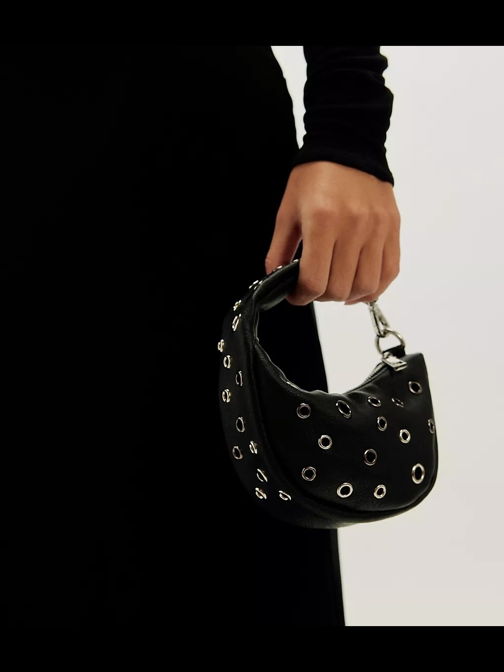 Free People Baby Carryall Bag Charm/ Sold Out Online 🔥 - Picture 4 of 4